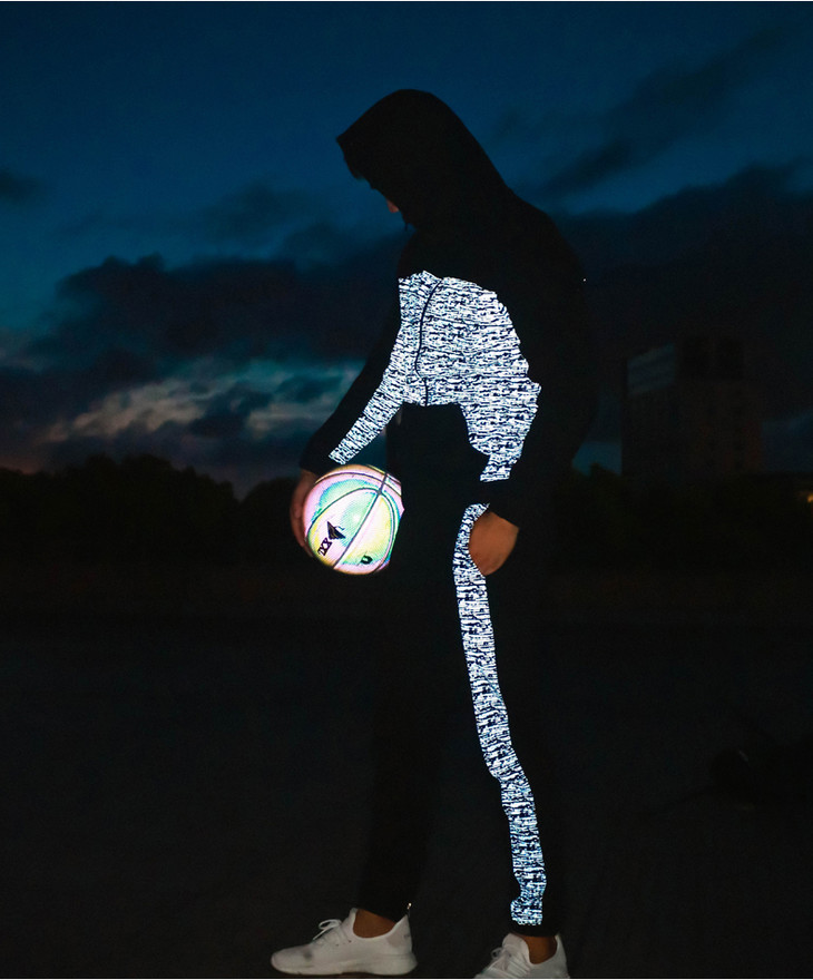 Kaiyun APP-关于夜光城市跑，灯火点点中的运动狂欢的信息