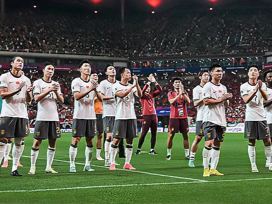 开云体育:国足备战世界杯预选赛,关键战役一触即发的简单介绍 开云体育:国足备战世界杯预选赛,关键战役一触即发的简单介绍