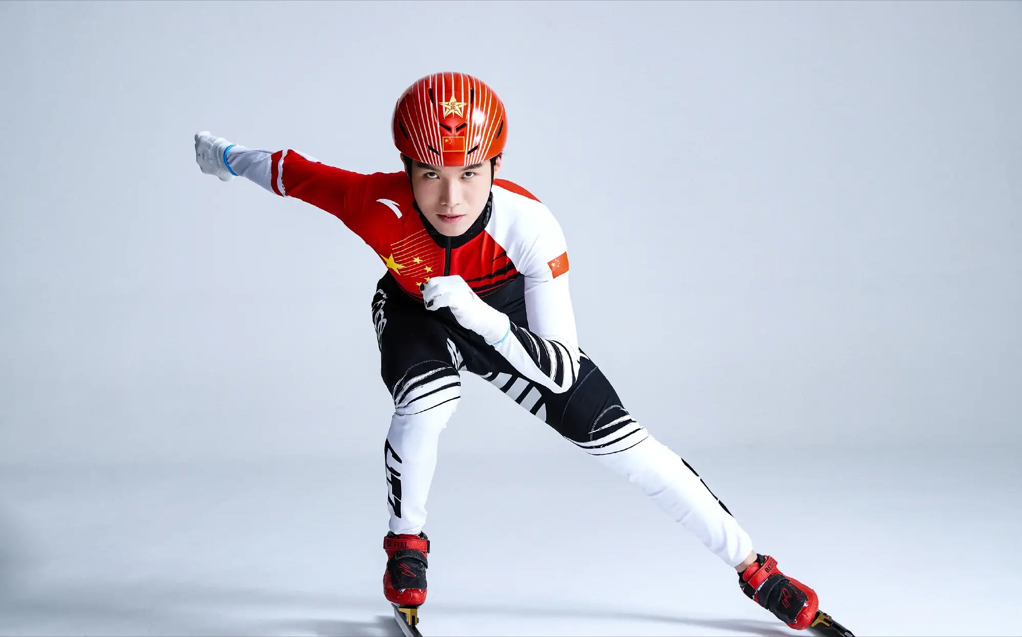 开云体育:短道速滑的细节与技巧,如何实现完美表演的简单介绍 开云体育:短道速滑的细节与技巧,如何实现完美表演的简单介绍