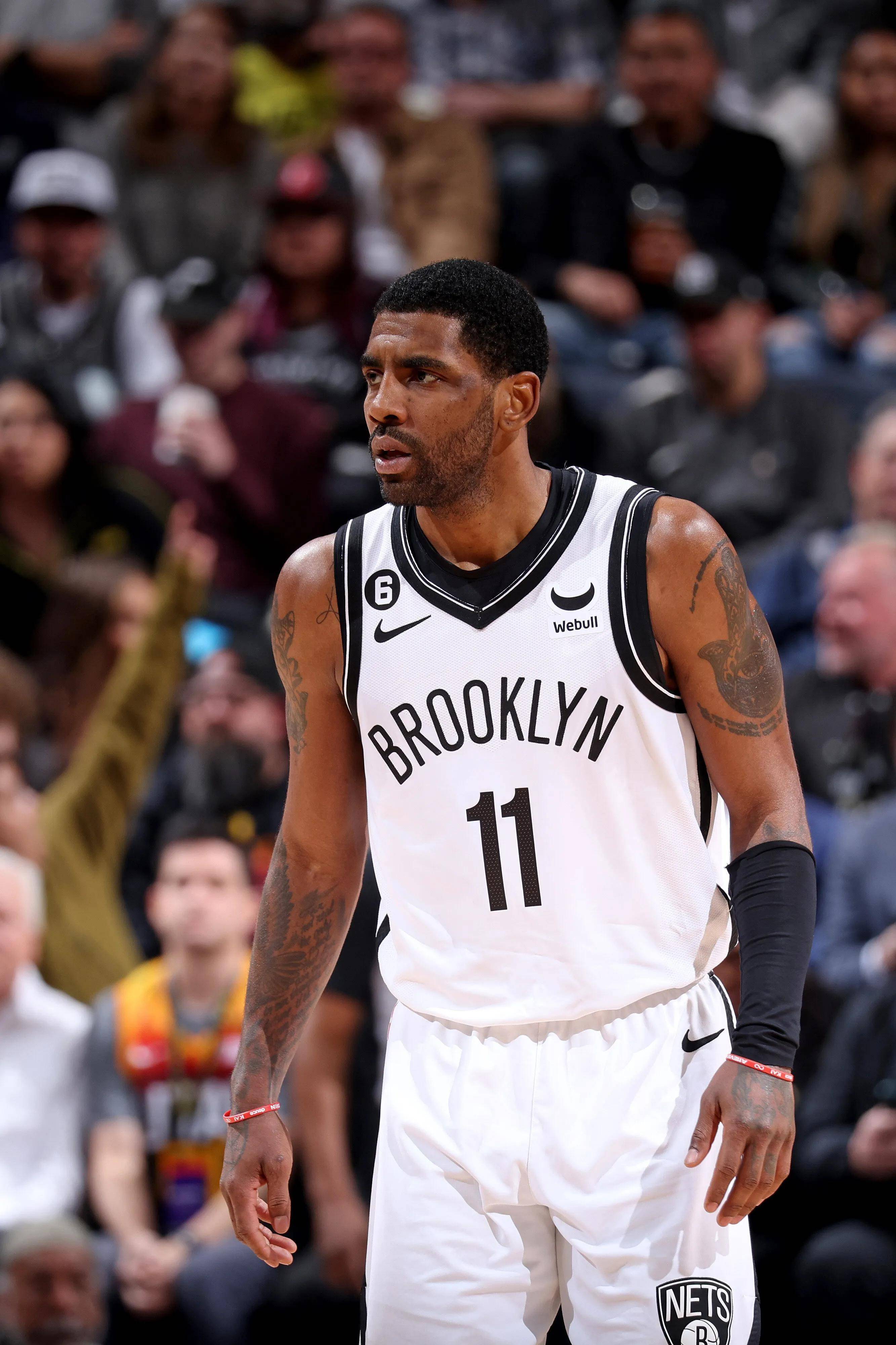 欧文:篮网的关键先生 欧文:篮网的关键先生