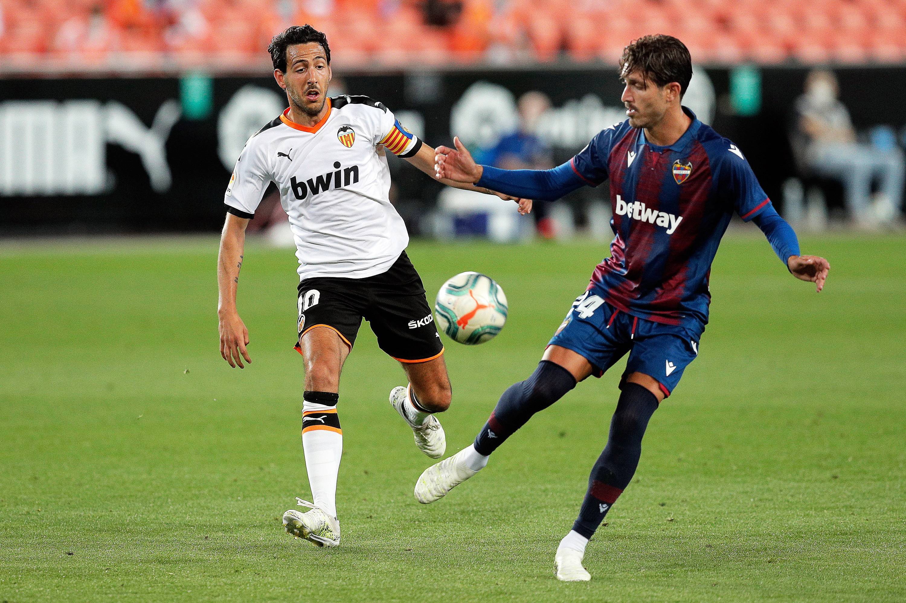 开云体育:西甲的经典冷门:不可思议的比赛瞬间的简单介绍 开云体育:西甲的经典冷门:不可思议的比赛瞬间的简单介绍